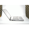  Toshiba Toshiba Satellite P840: The Good Mid-Range